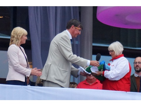 IIGA Chairman hands over the Games Flag to Gibraltar
