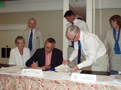 People in the photo (Left to Right)<br> Barbro Wettersen Chairman Gotland Idrottsforbund, James Johnston  IIGA Vice Chairman, Ake Svensson Mayor of Gotland, Jorgen Pettersson IIGA Chairman Bob McGinnigle IIGA Treasurer (foreground),  Kay Batty IIGA General Secretary